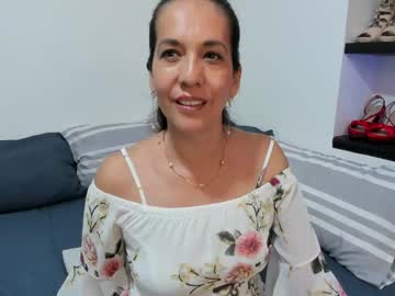 laurafarrely profile