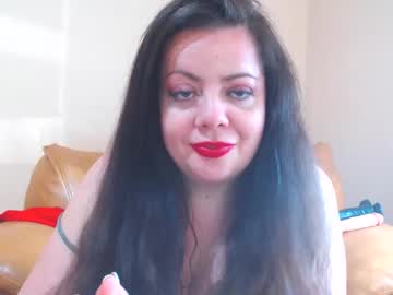 luisahornydoll profile